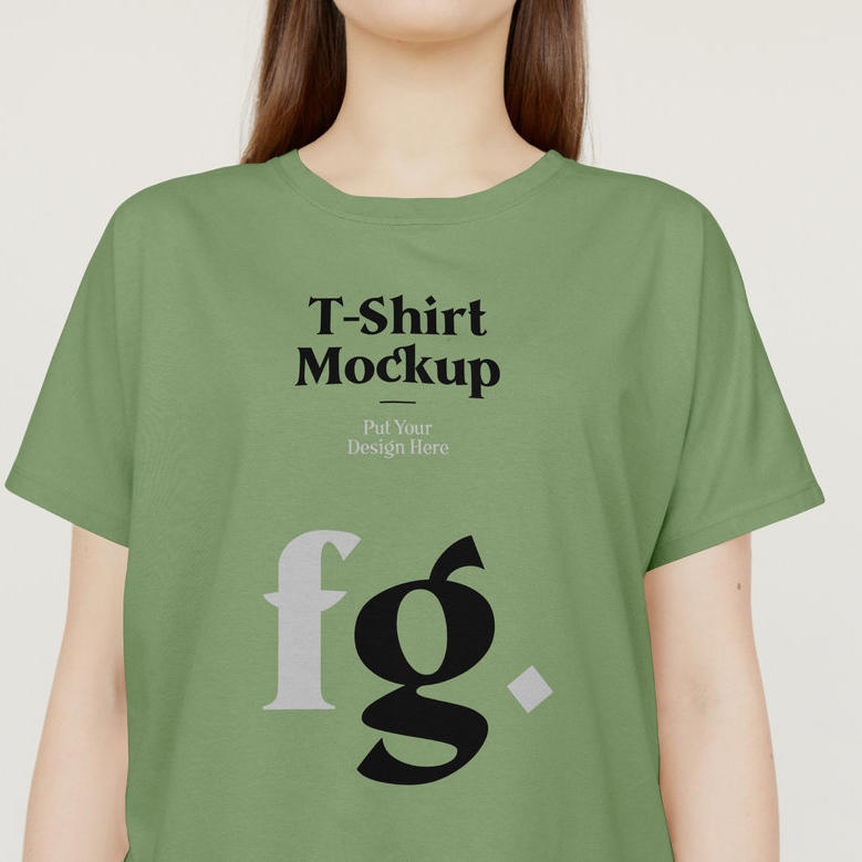 文化衫样机穿T恤的女孩样机