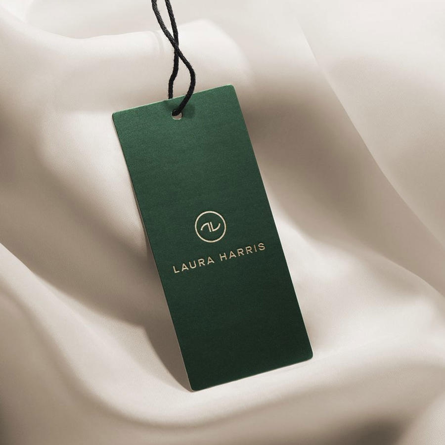 服装吊牌贴图样机