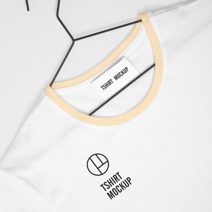 白色T恤贴图样机