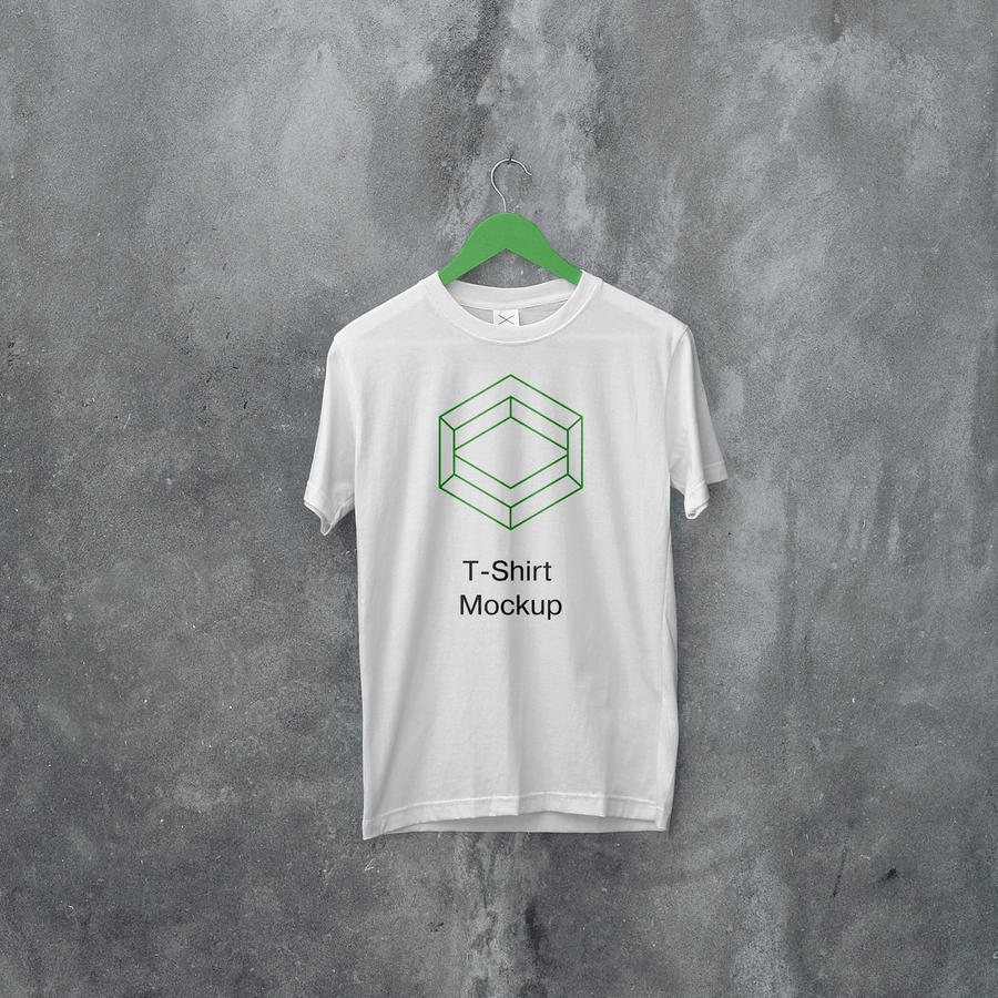 白色悬挂T恤样机