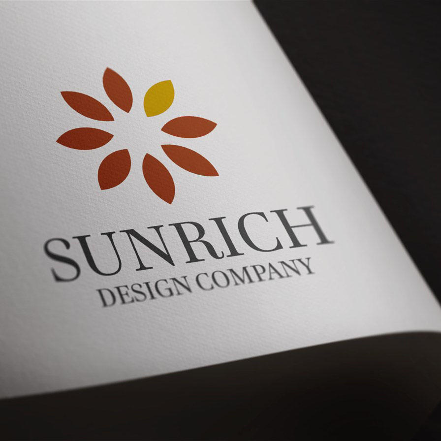 卡纸上的logo样机