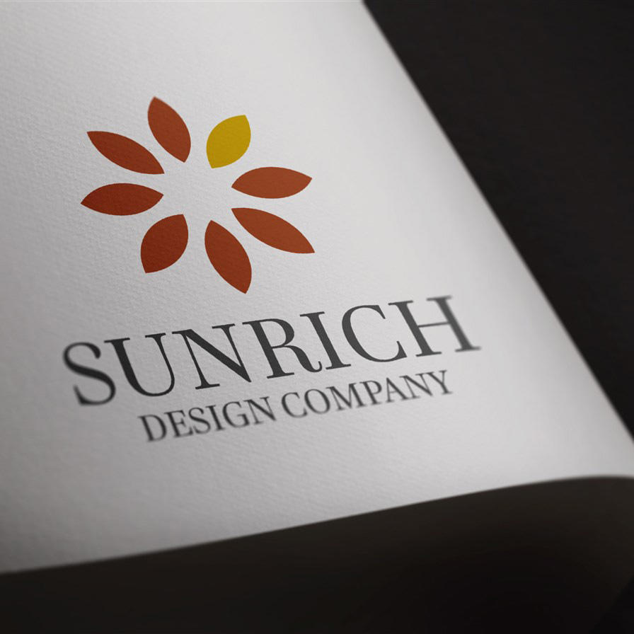 卡纸上的logo样机