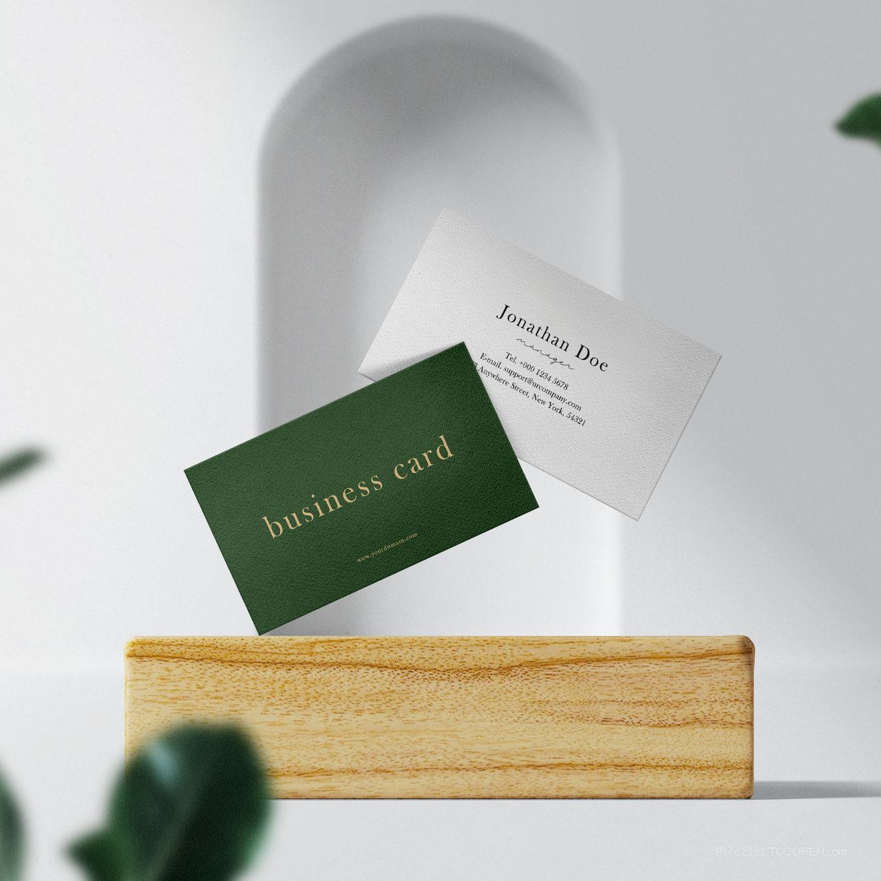 悬浮的名片正反面展示贴图样机