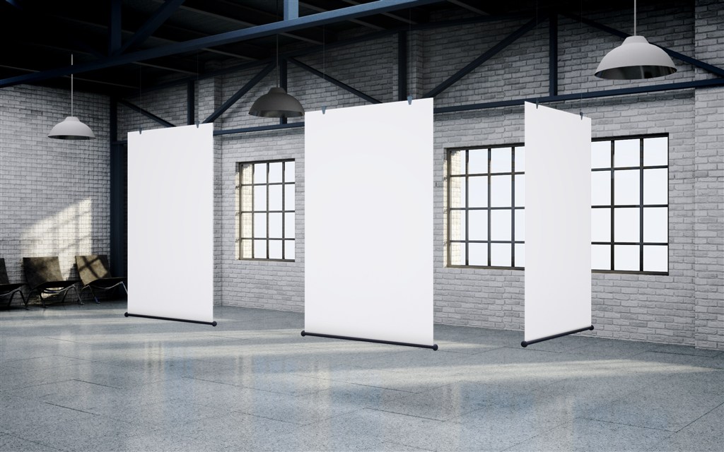 室内吊起海报样机