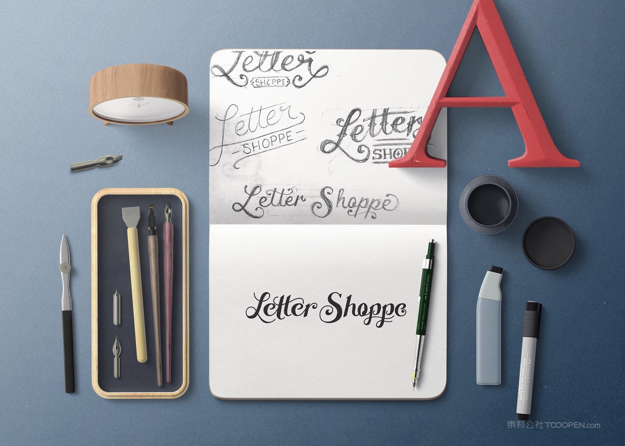 手写体写字场景样机