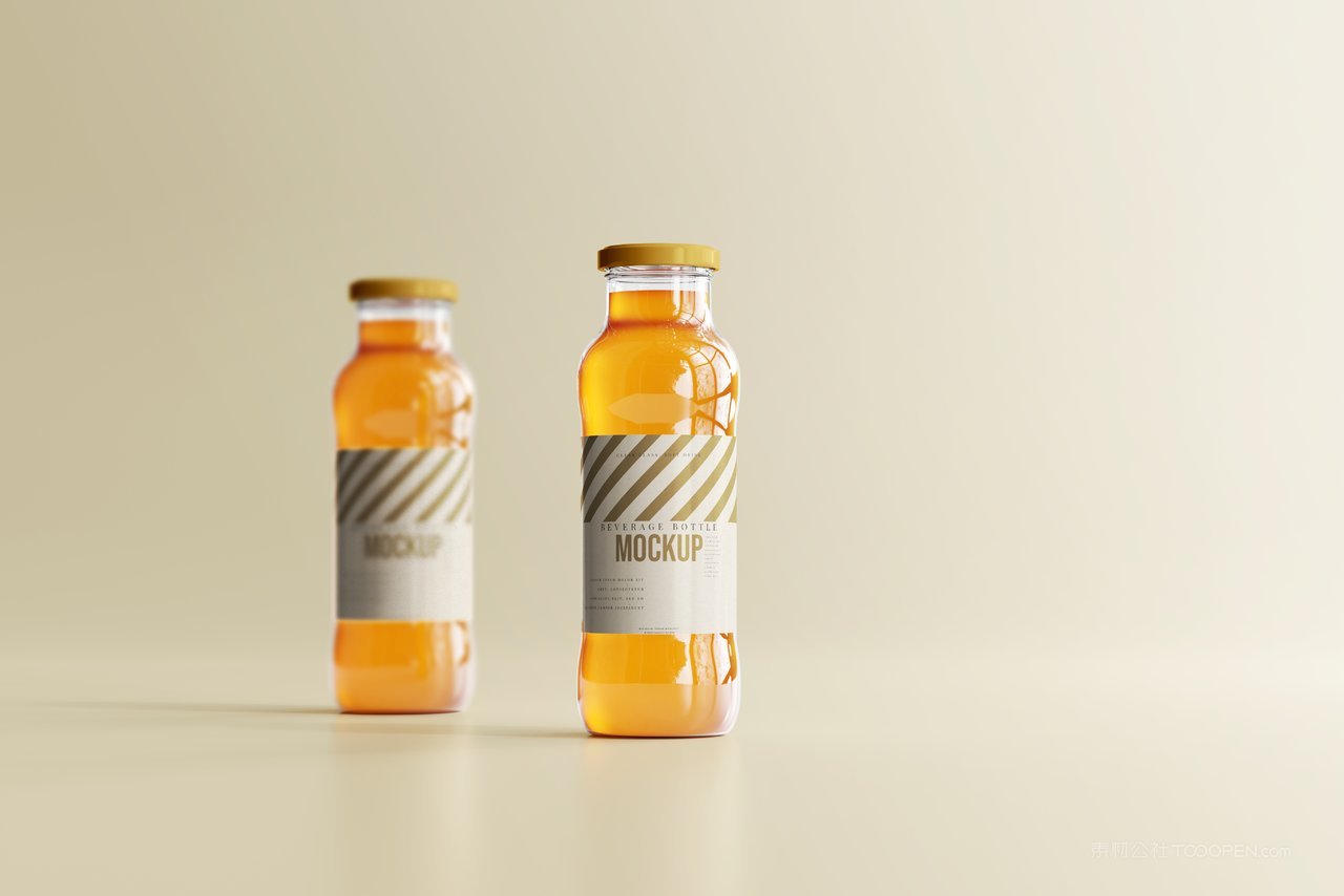 两瓶汽水果汁简约透明瓶子样机
