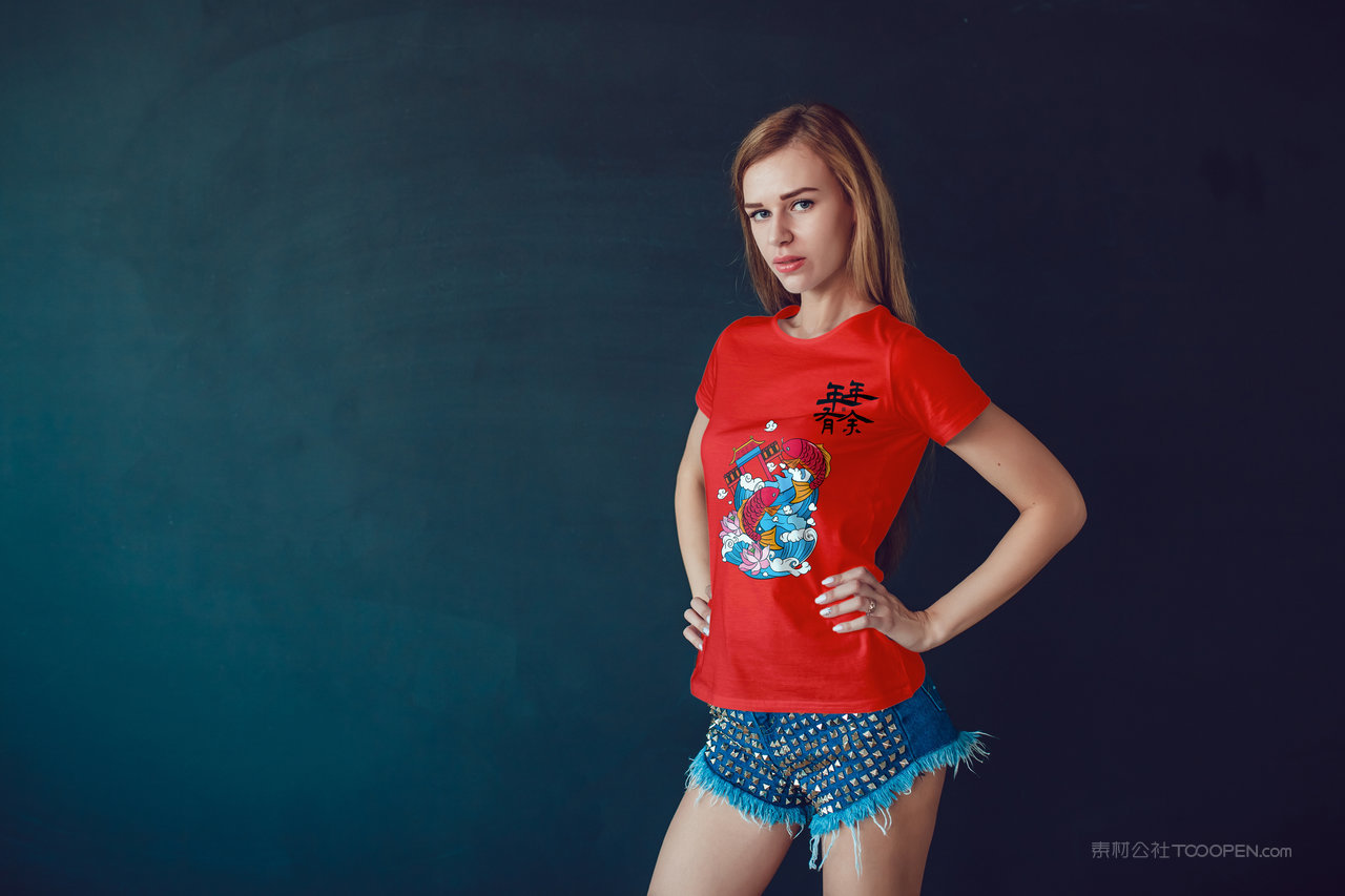 红色T恤年年有余国潮文创样机