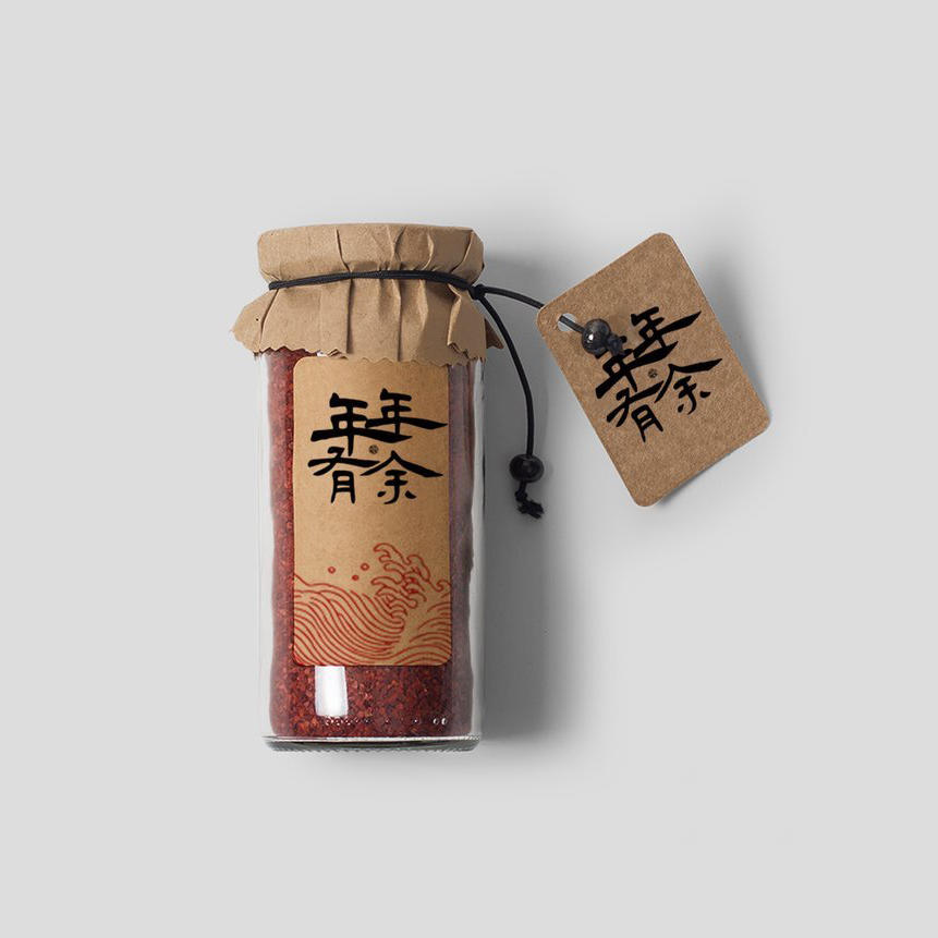 红色年年有余国潮文创玻璃瓶样机