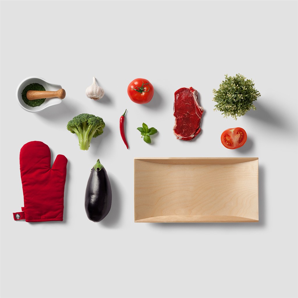 西餐厅牛排蔬菜摆盘样机模板