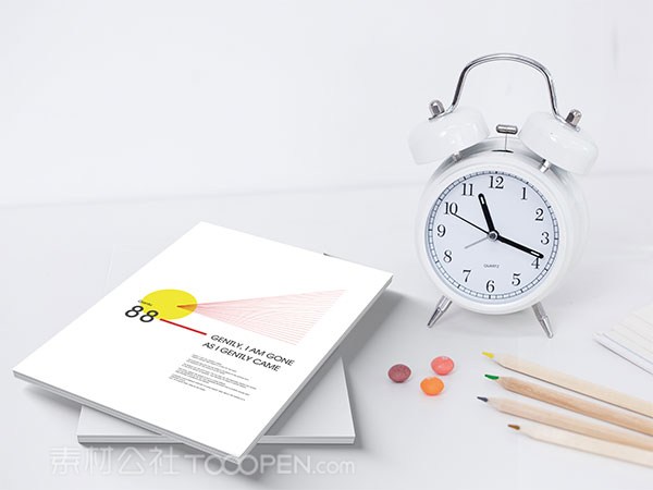 铅笔闹钟宣传画册样机模板
