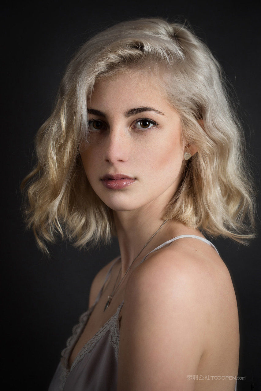 666欧美人体美女稀缺艺术写真图片