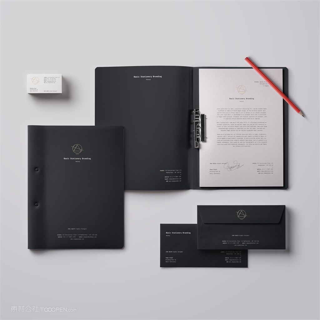 黑色办公用品VI贴图样机