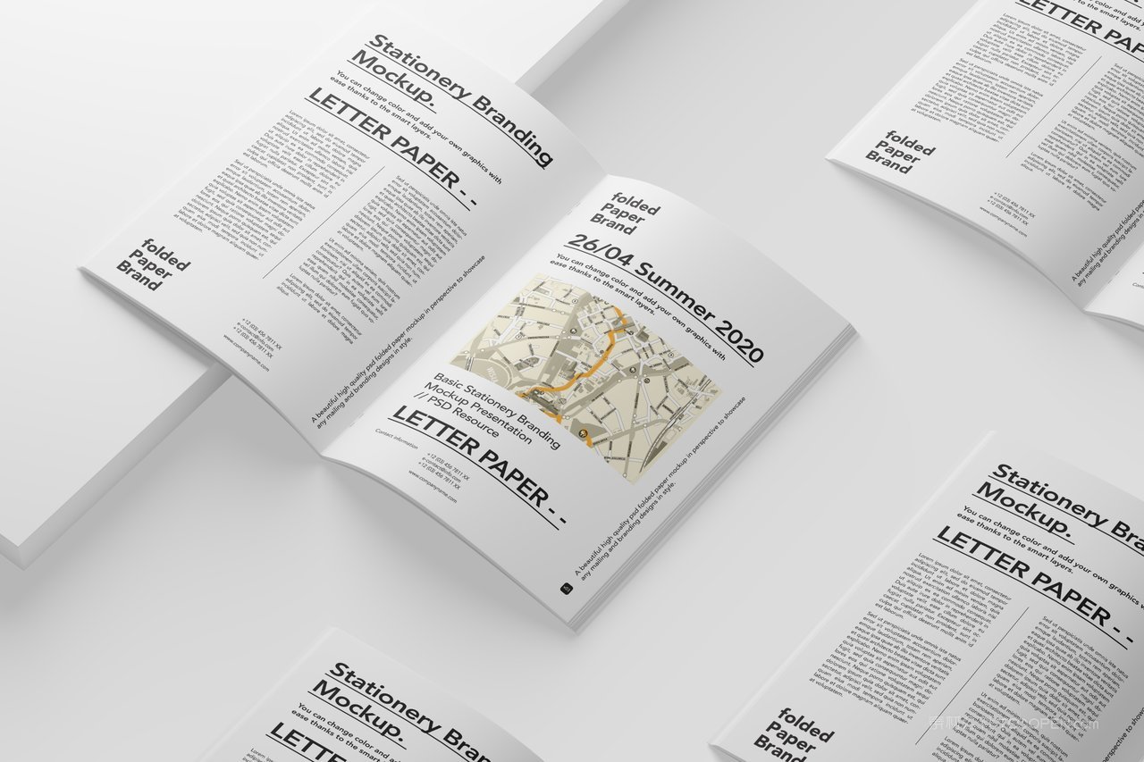 翻开的杂志企业形象画册样机 (6)