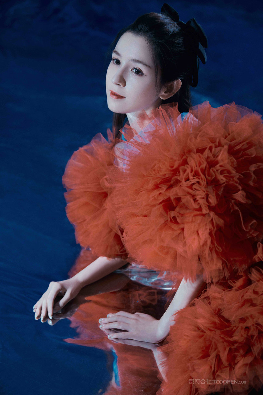 哈尼克孜美女明星图片