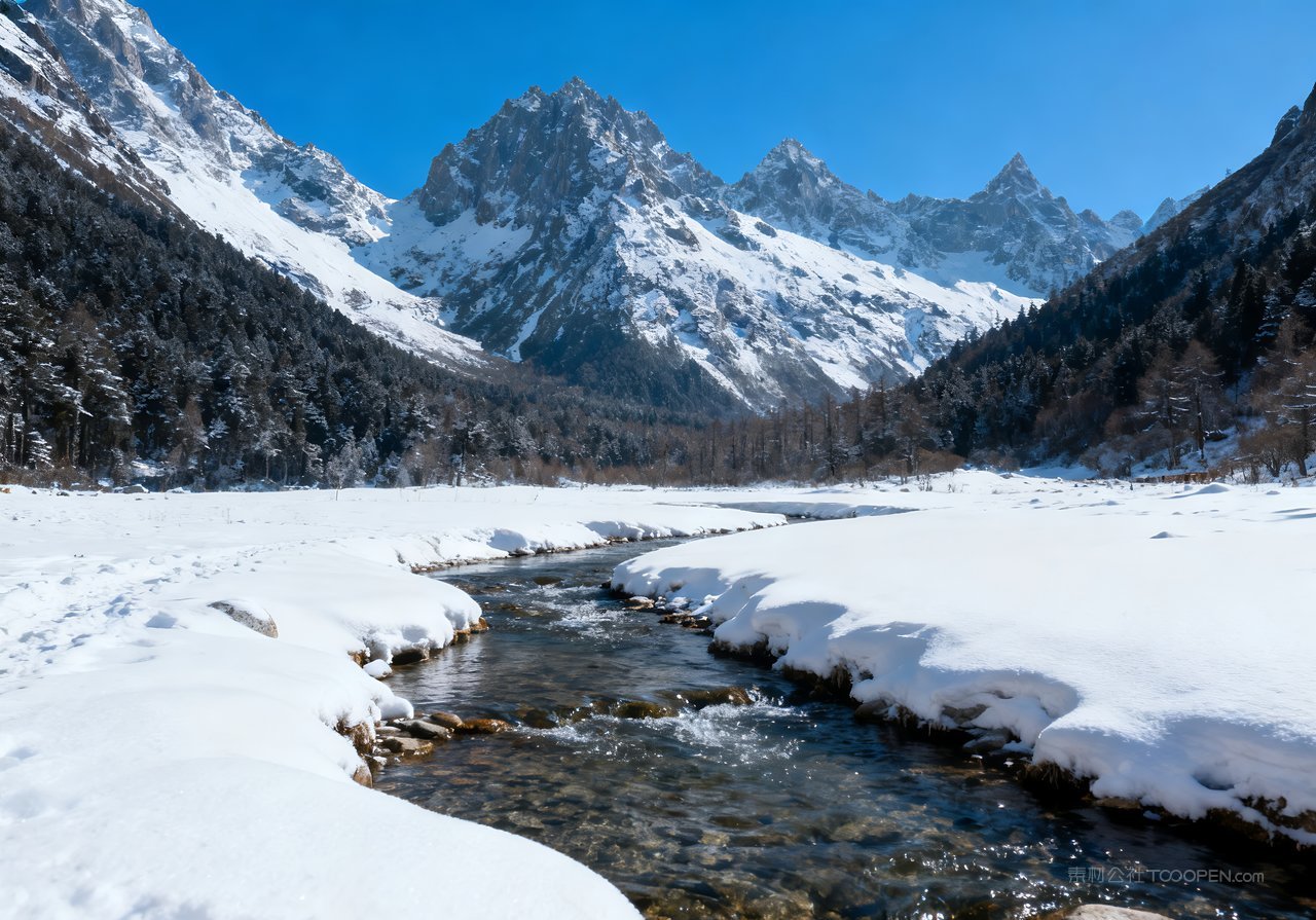 雪景河流山水冬季山峰自然唯美冬天风景