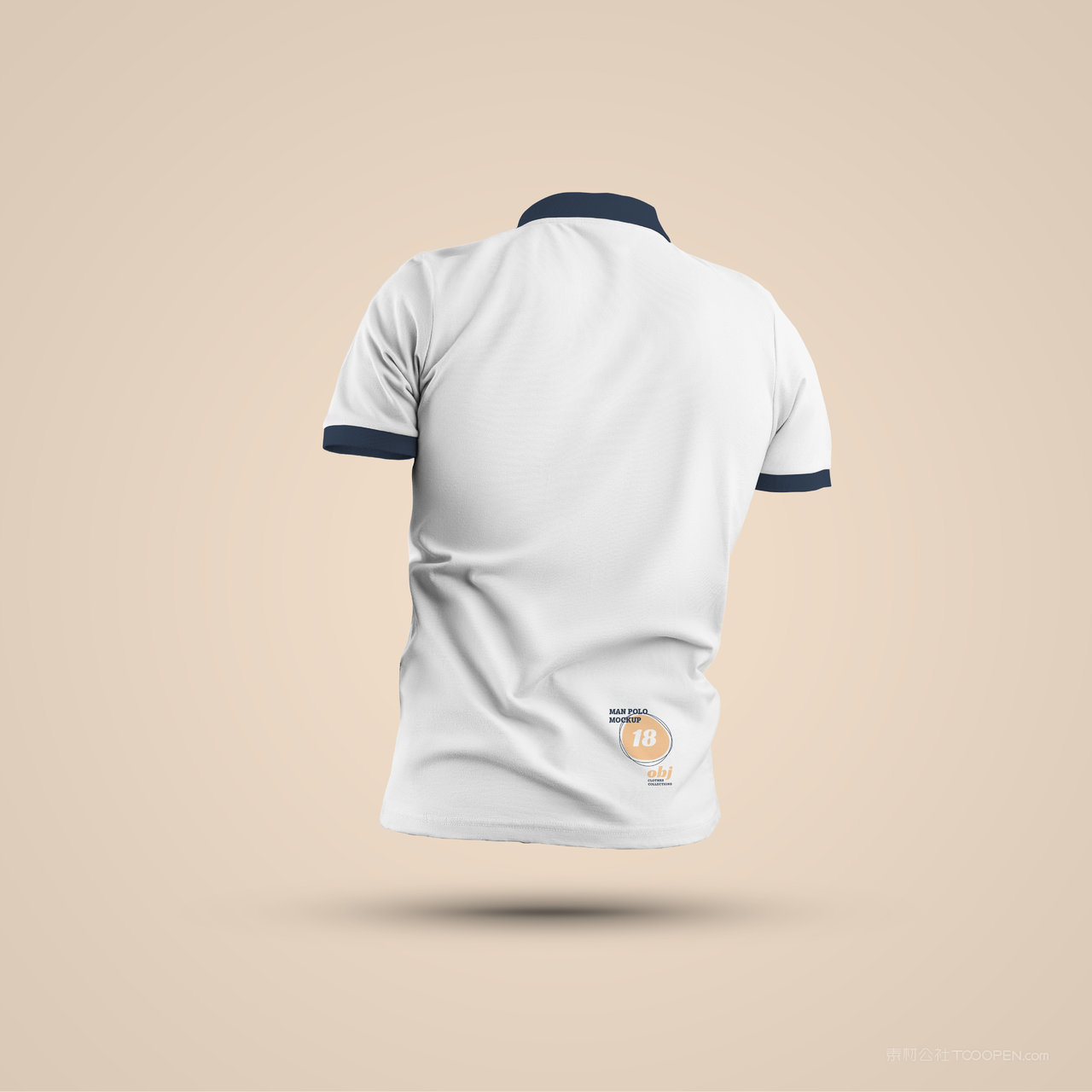 白色短袖t恤样机