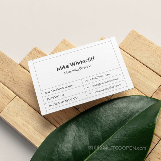 木头上的名片贴图样机