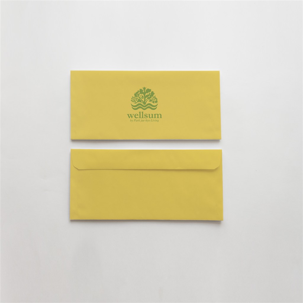 黄色信封卡片样机