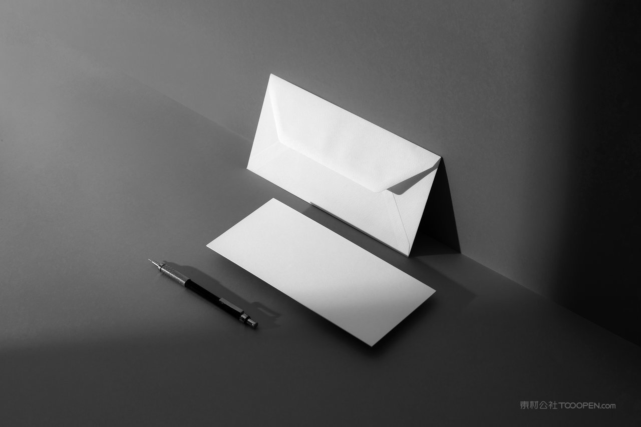 商务黑色光影A4信封vi品牌样机