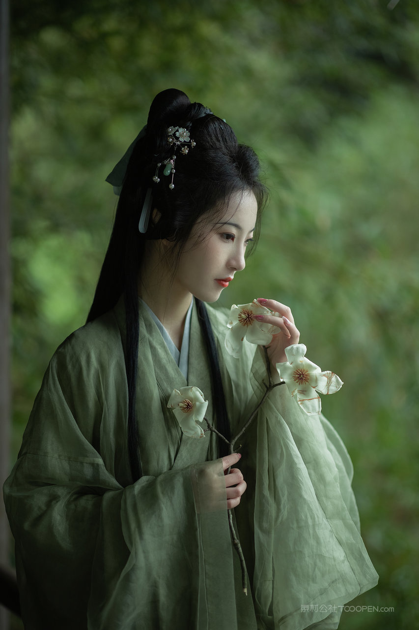 精品古装美女古风艺术照摄影图片