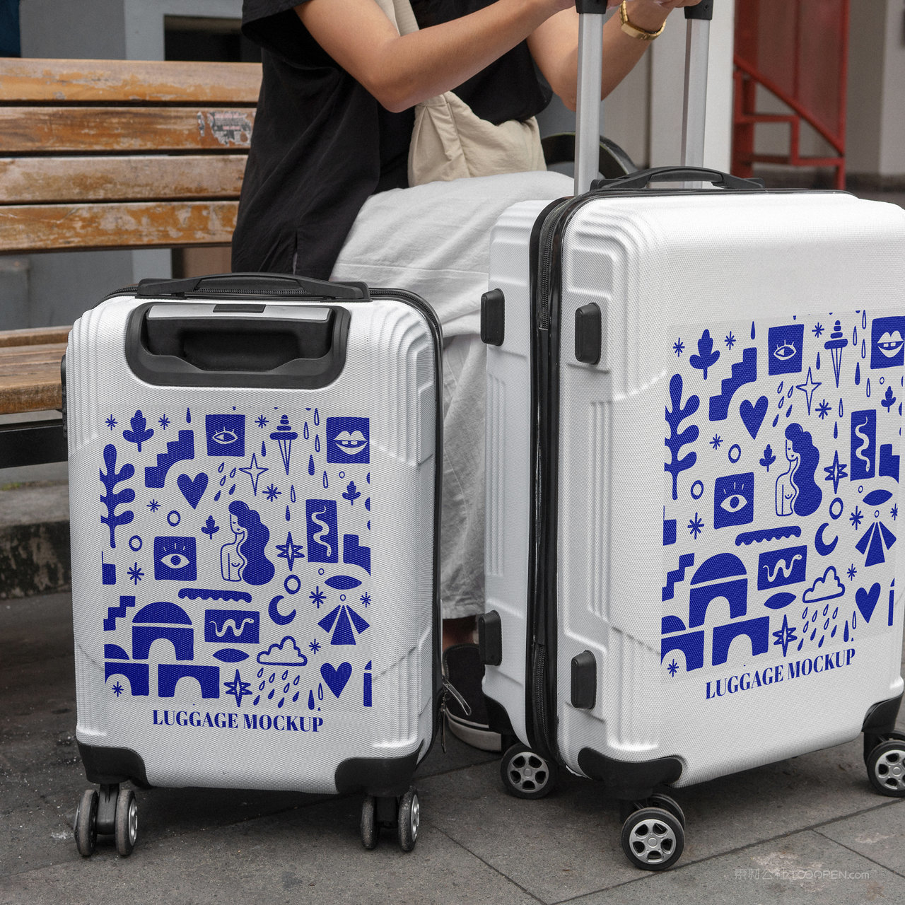 旅行必备潮流拉杆箱行李箱贴图样机