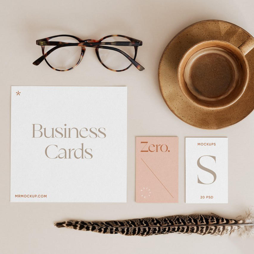 简约商务名片场景样机 (4)