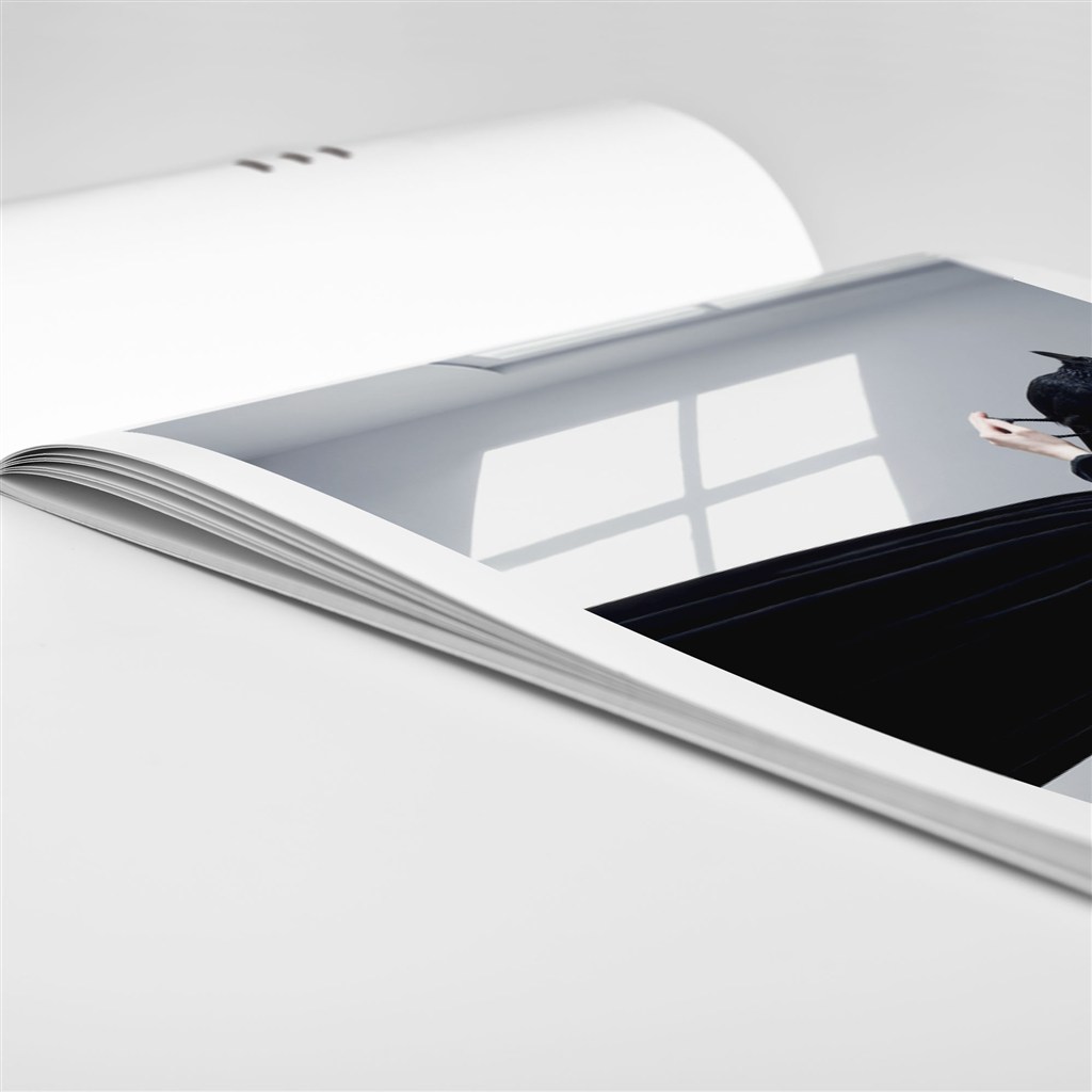 简约时尚大气正方形画册样机