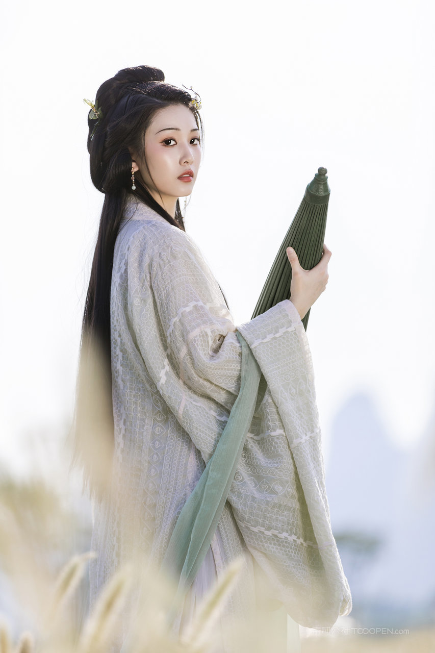 极品古典美女古装艺术照摄影集