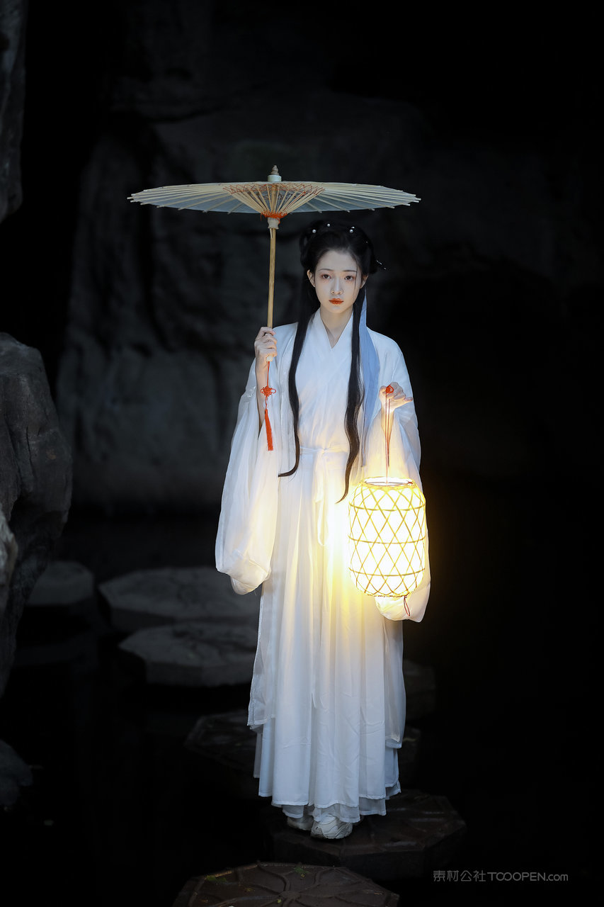 中国古典汉服美女唯美艺术摄影写真图片