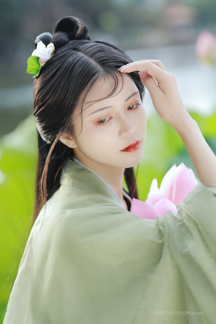 极品古装美女古风艺术写真