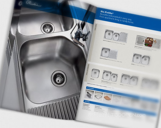 magazines 骑马钉杂志细节样机 (3)