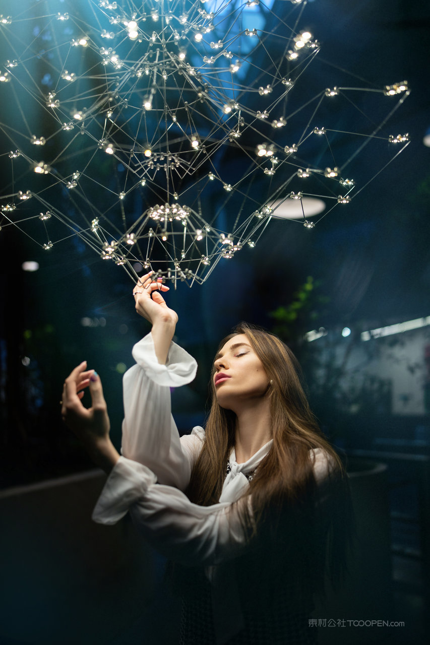 欧美气质模特唯美私密时尚飘群美女素材