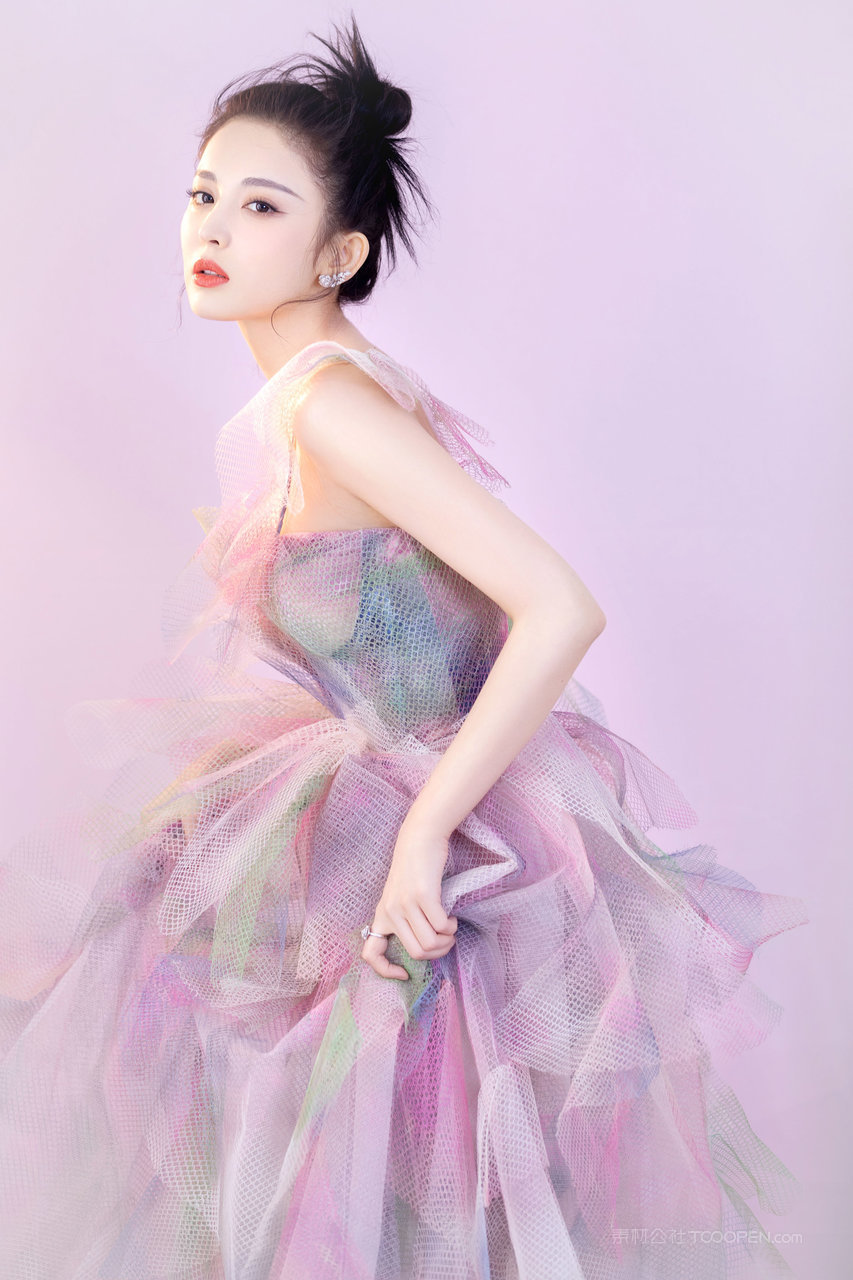 国内女明星图片库古力娜扎艺术写真图片