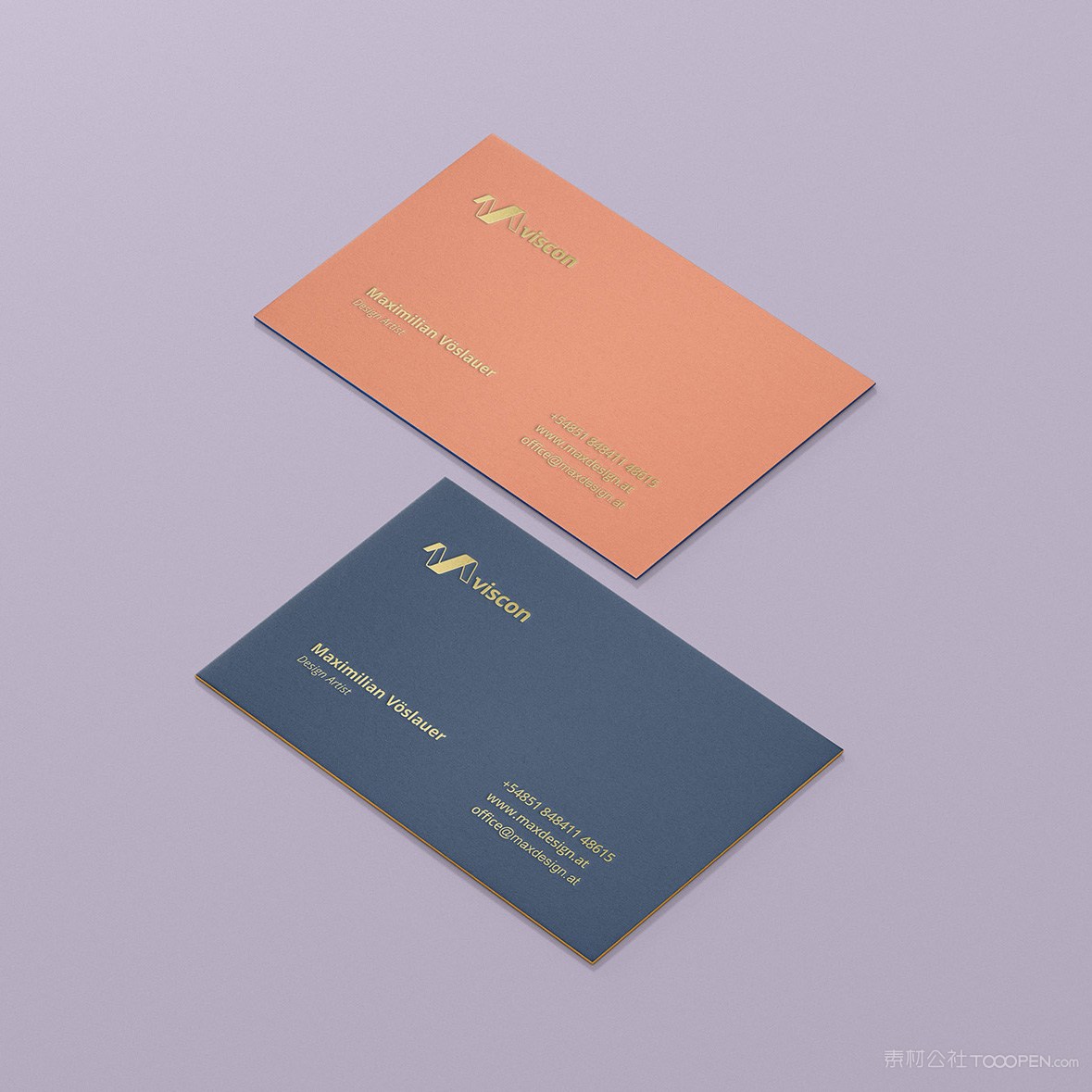 紫色背景上高端名片样机