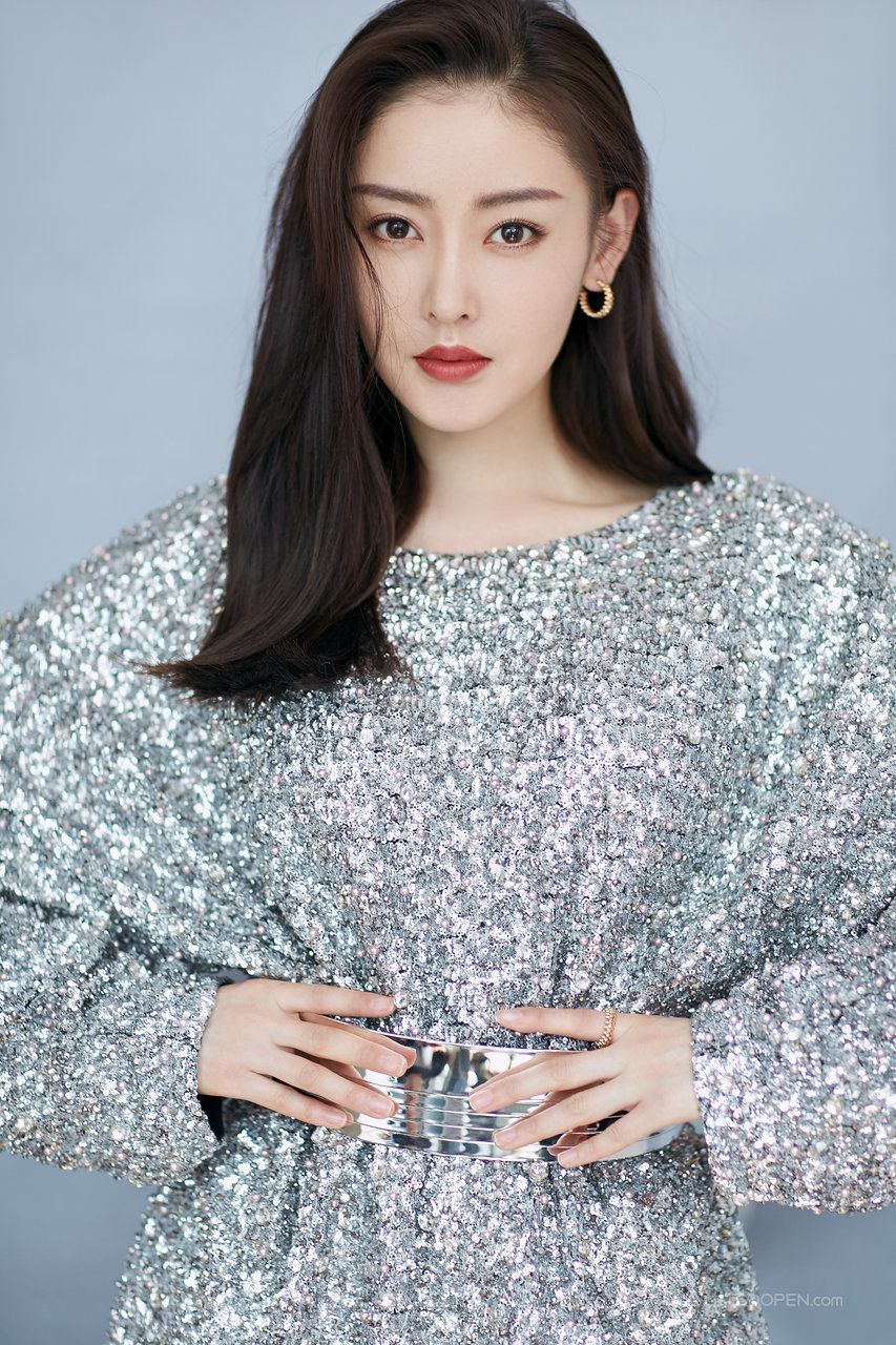 内地漂亮女星张天爱图片