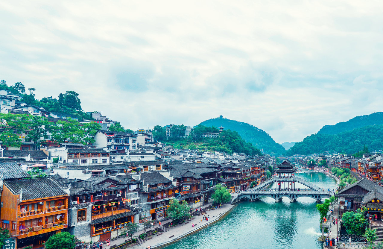 凤凰古城风景画 (113)