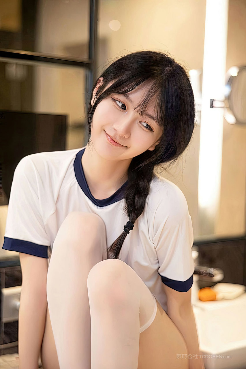 长相甜美的极品兼职小美女性感mm写真图片