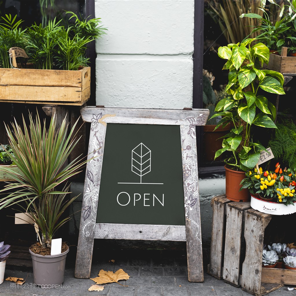 花店门口的小黑板贴图样机