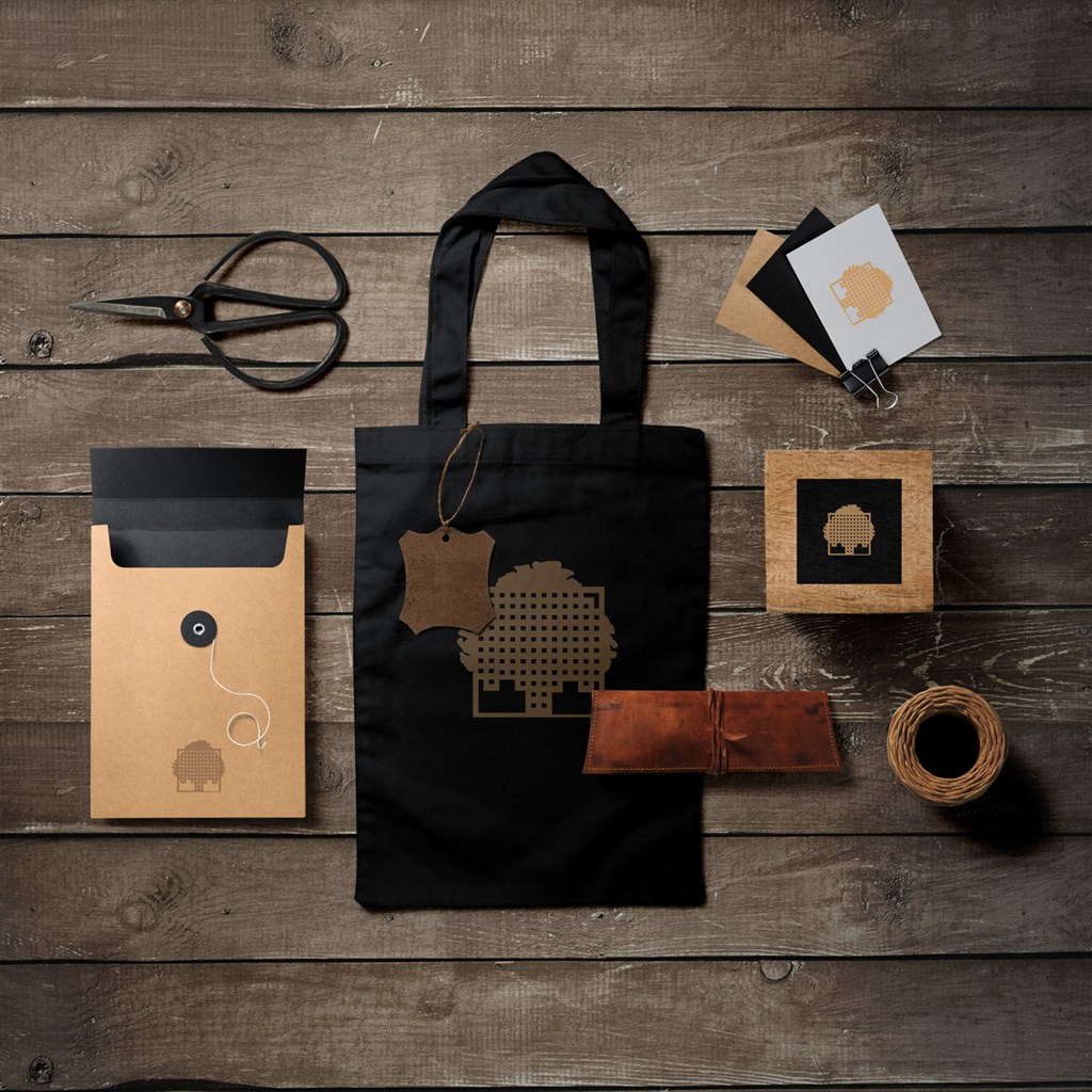 黑色烫金高档豪华VI设计模板