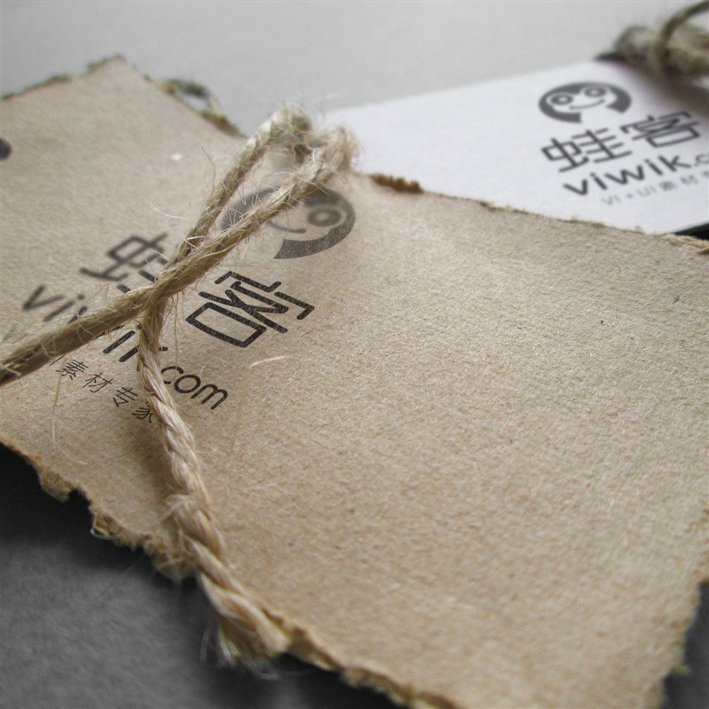 复古纸质服饰吊牌