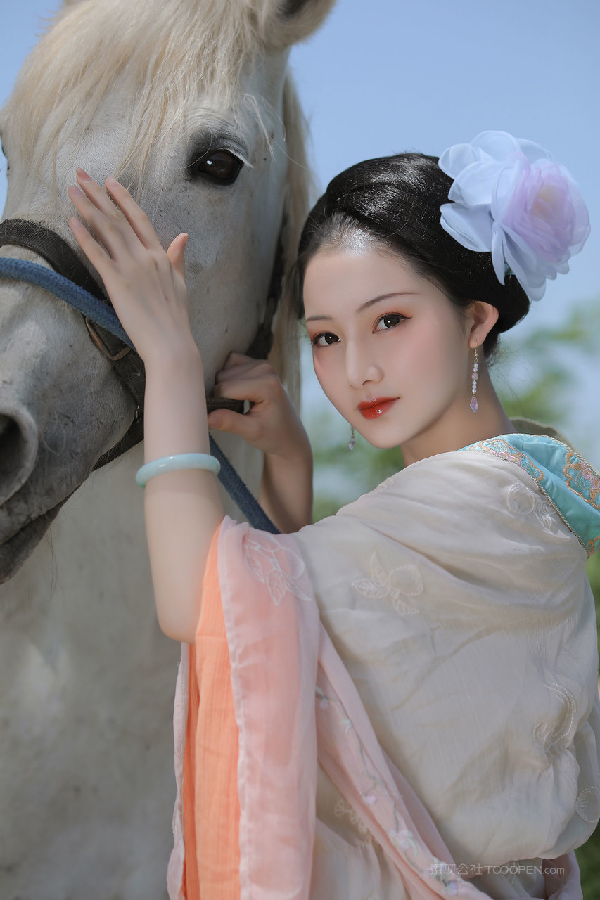 漂亮古风美女图片