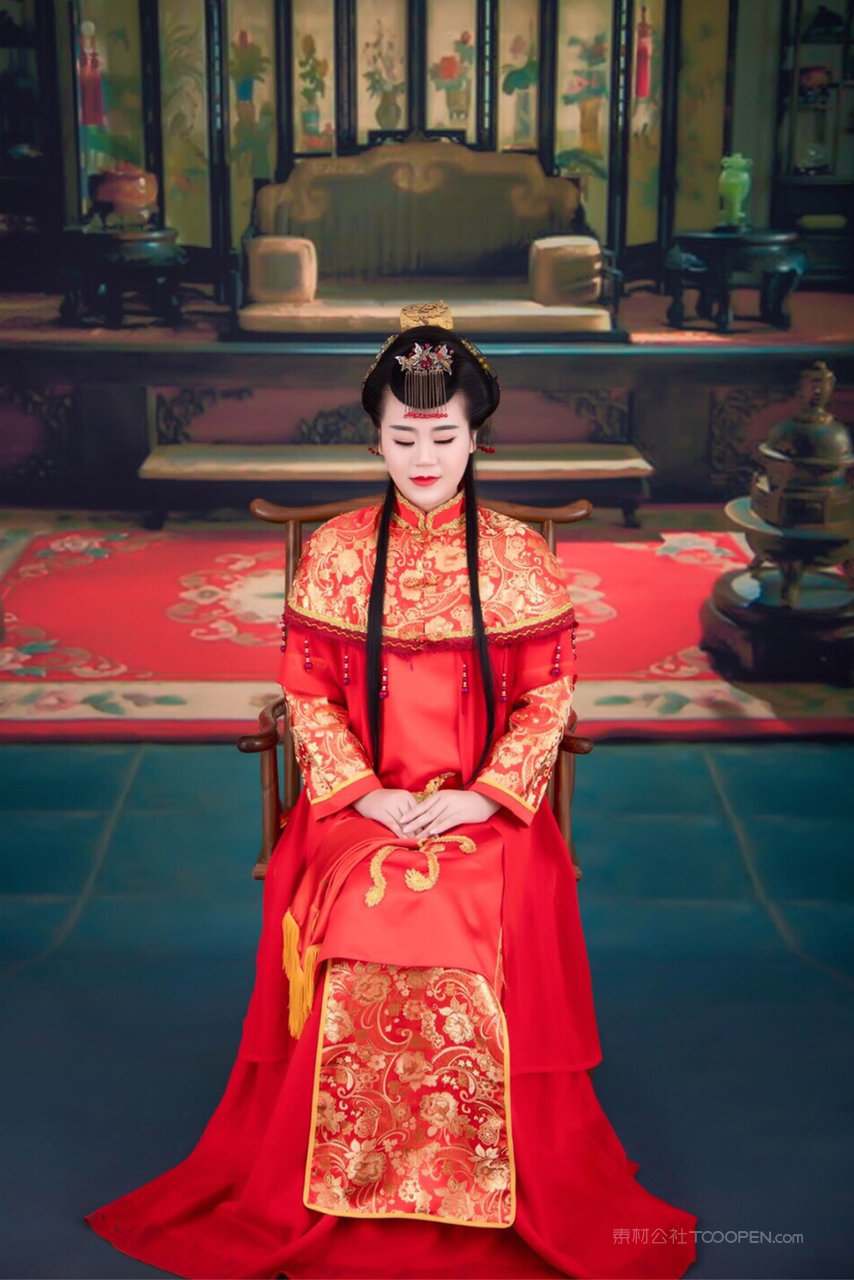 豪华古装美女新娘婚纱摄影图片