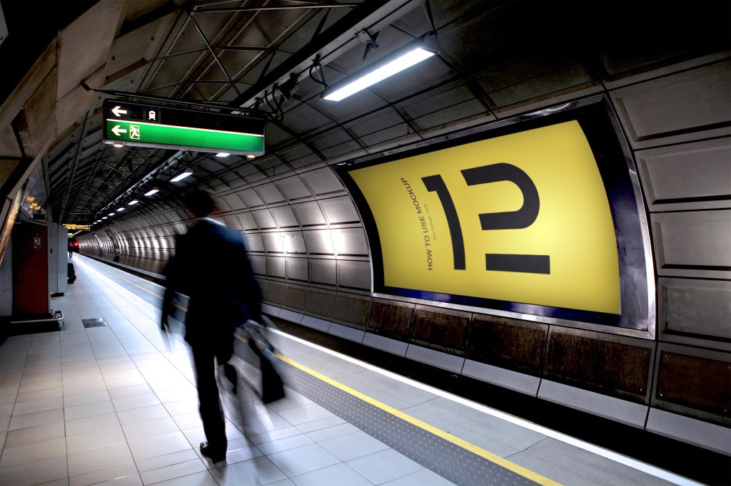 地铁海报样机智能模板