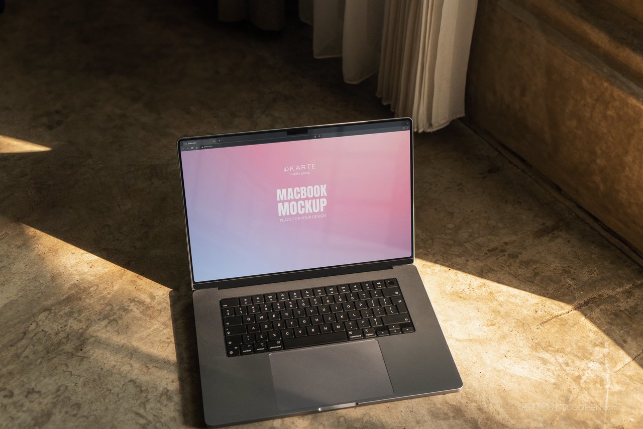 笔记本电脑样机