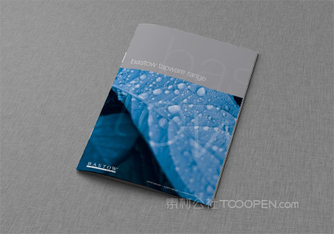 竖版商务企业骑马钉画册样机 (1)