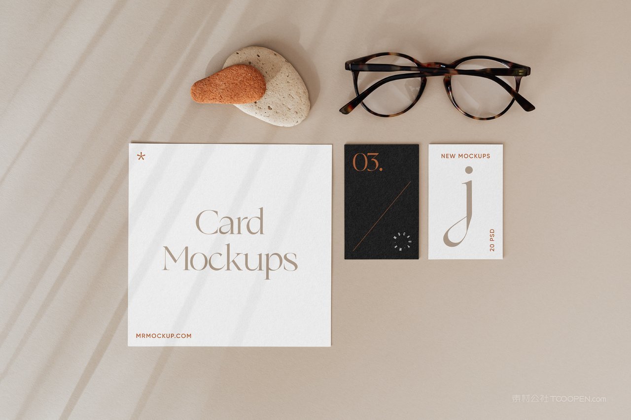 简约商务名片场景样机 (5)