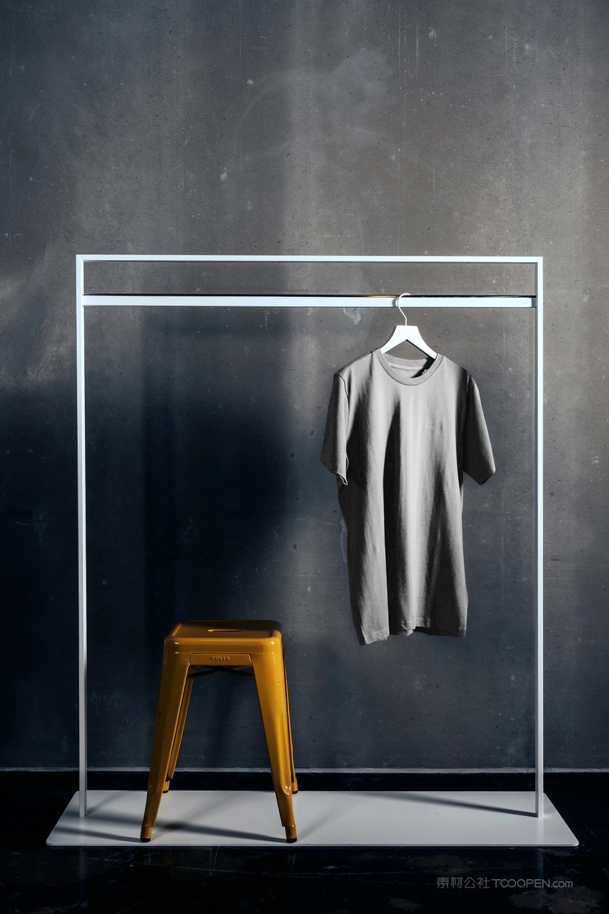 男士t恤模型样机