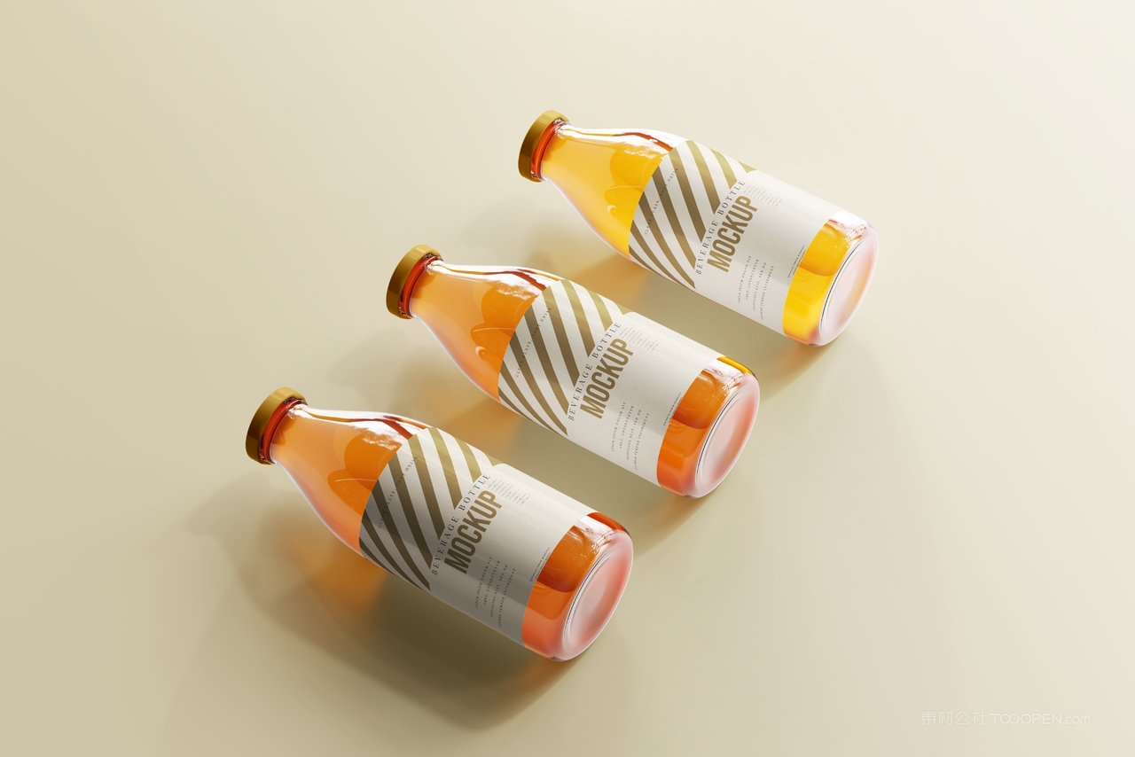 三瓶汽水透明瓶子样机