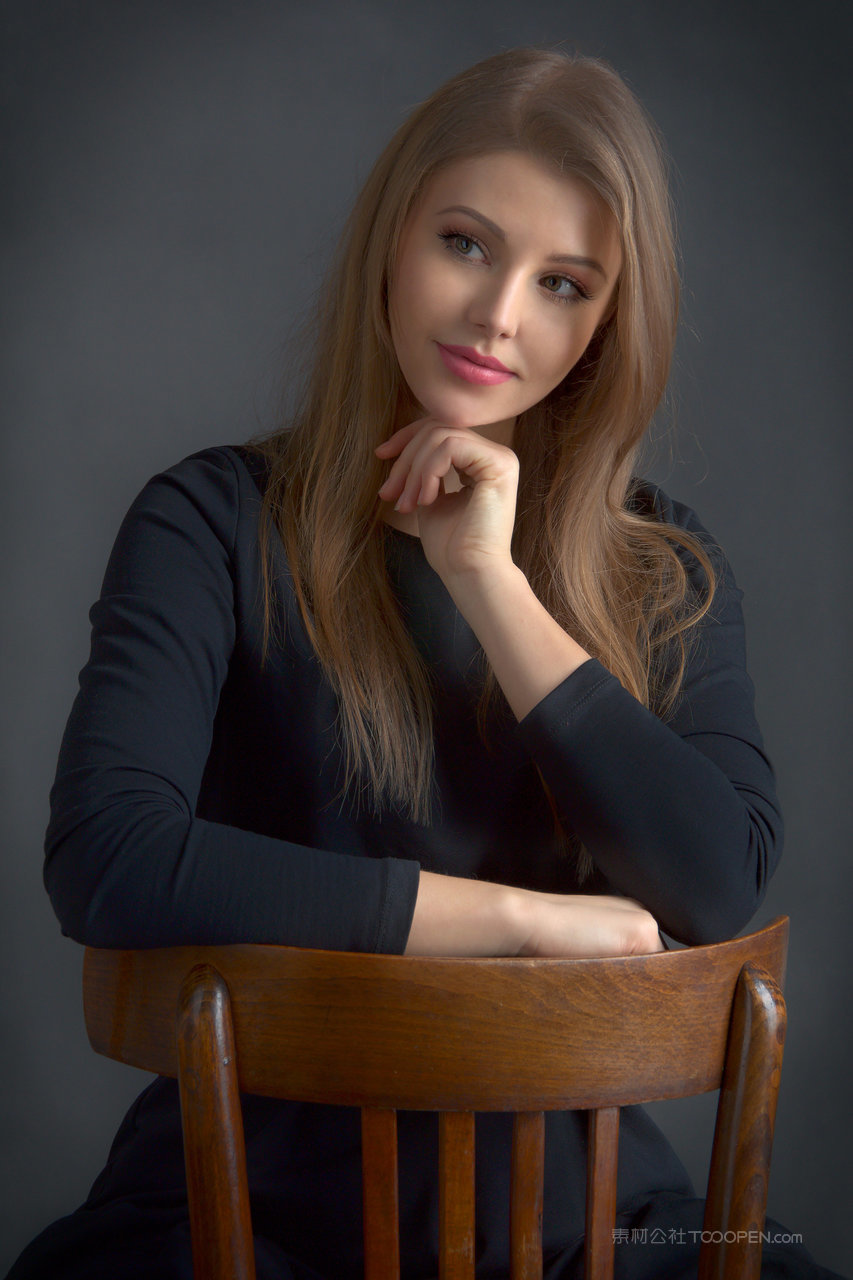 2048社区欧美艳星女优美女艺术照摄影图片