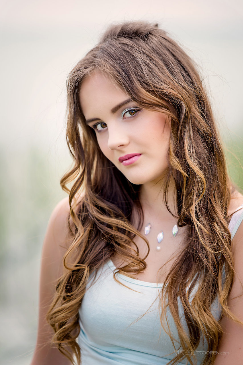 久久无码欧美一二三区美女写真艺术照图片